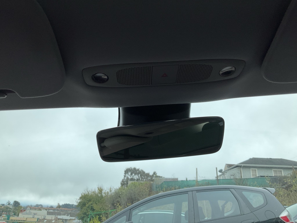 2018 Tesla Model 3 Long Range photo 31