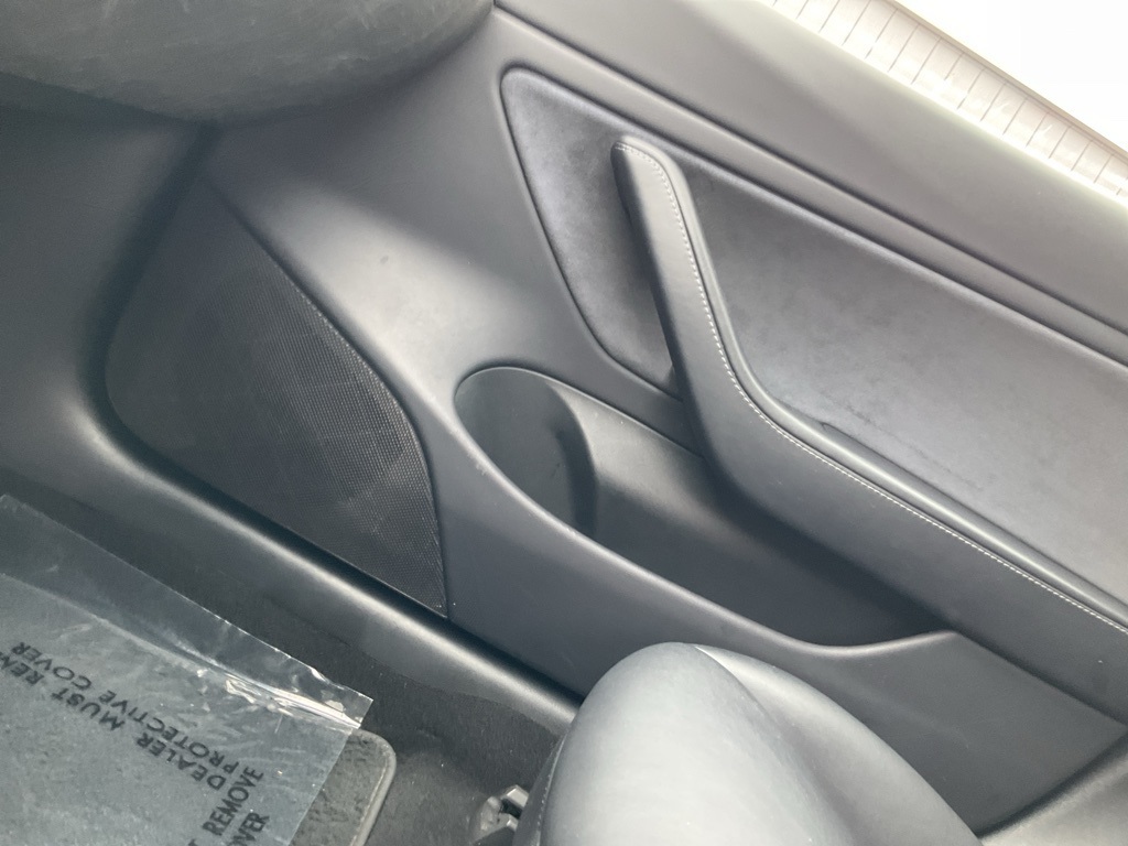 2018 Tesla Model 3 Long Range photo 37