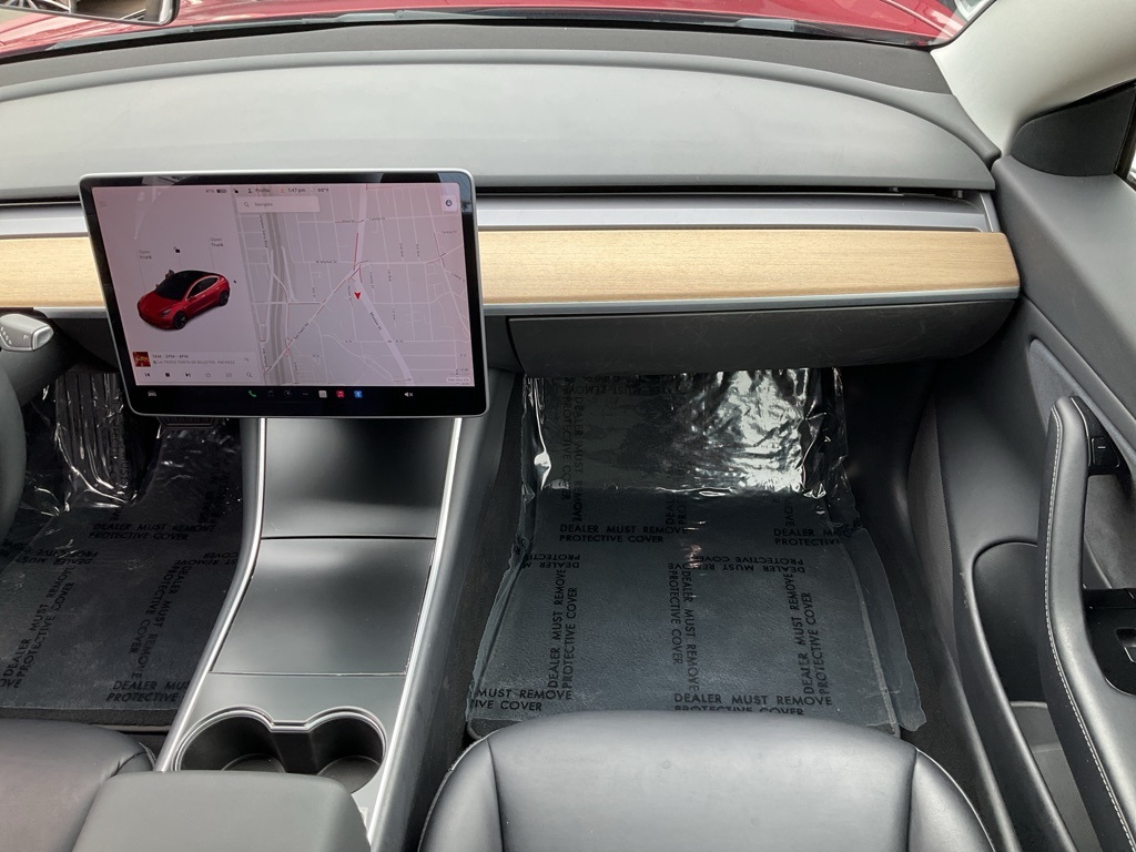 2018 Tesla Model 3 Long Range photo 51