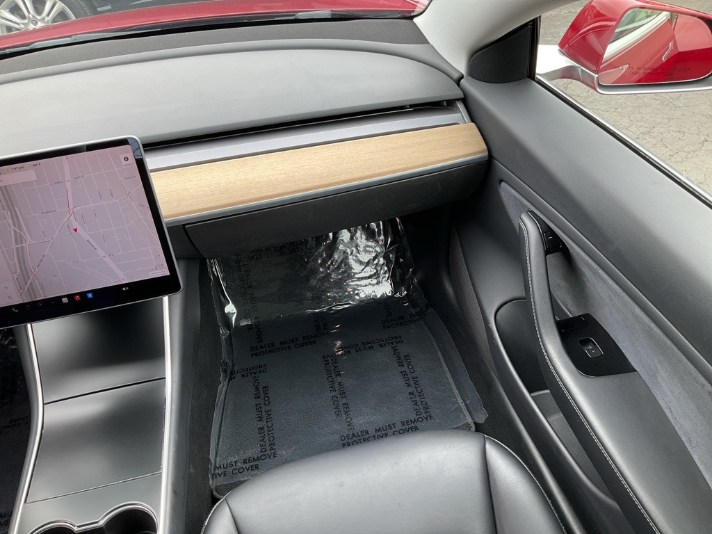 2018 Tesla Model 3 Long Range photo 52