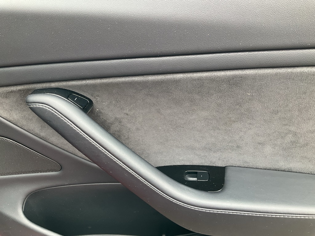 2018 Tesla Model 3 Long Range photo 54