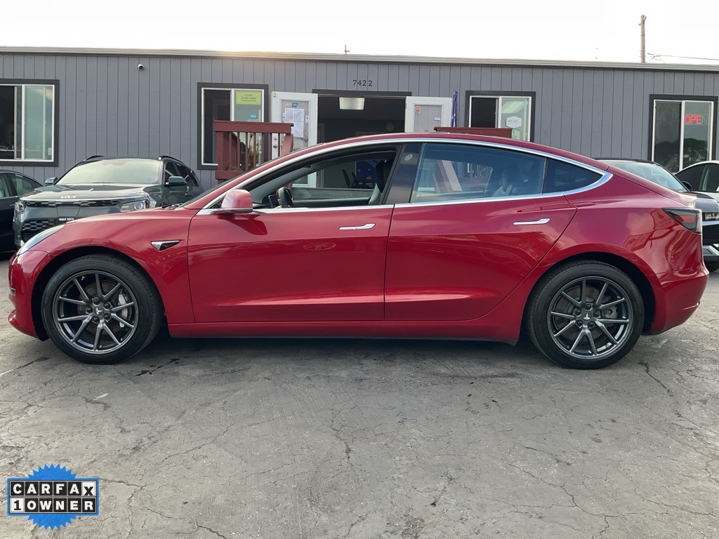 2018 Tesla Model 3 Long Range photo 4
