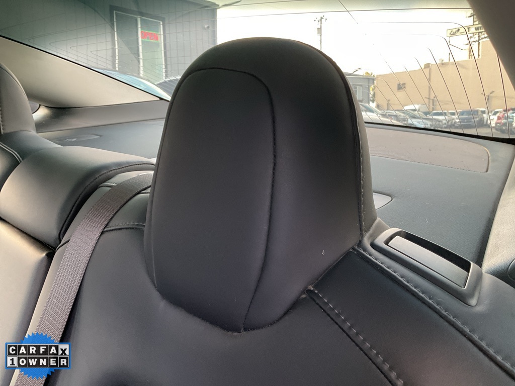 2018 Tesla Model 3 Long Range photo 22
