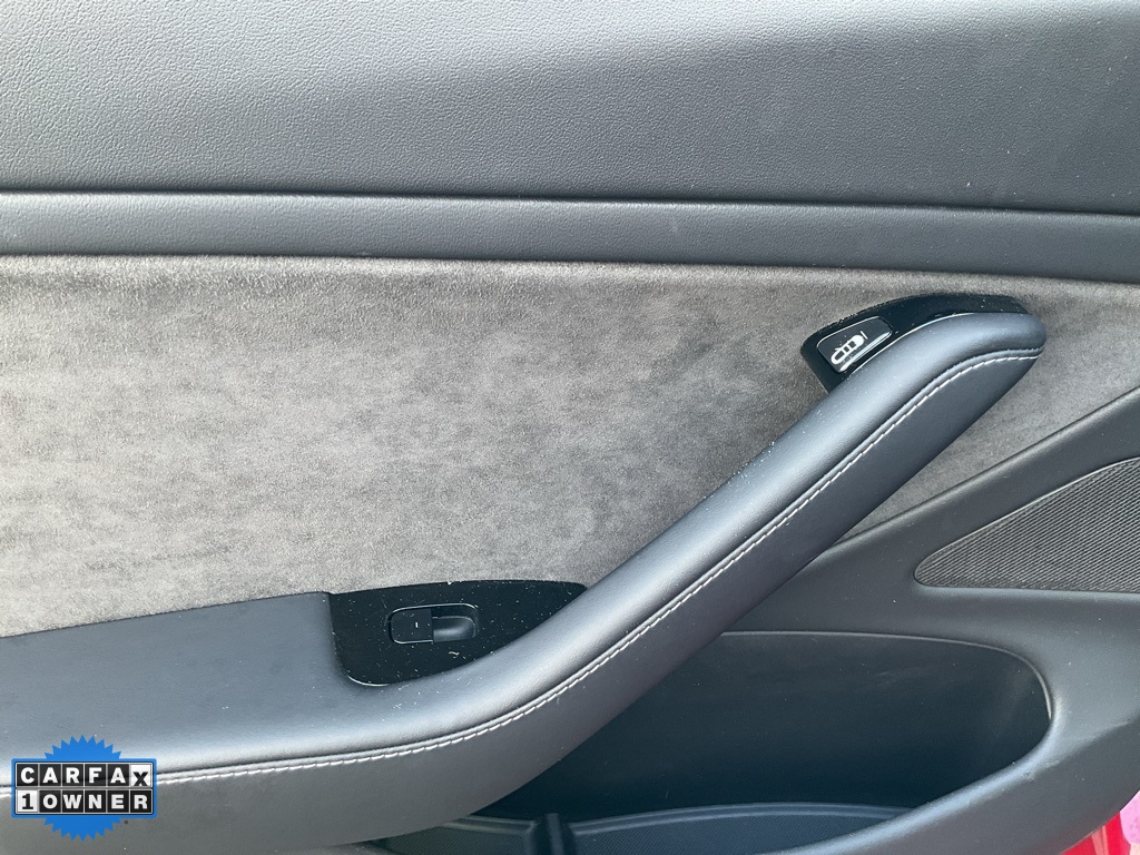2018 Tesla Model 3 Long Range photo 40