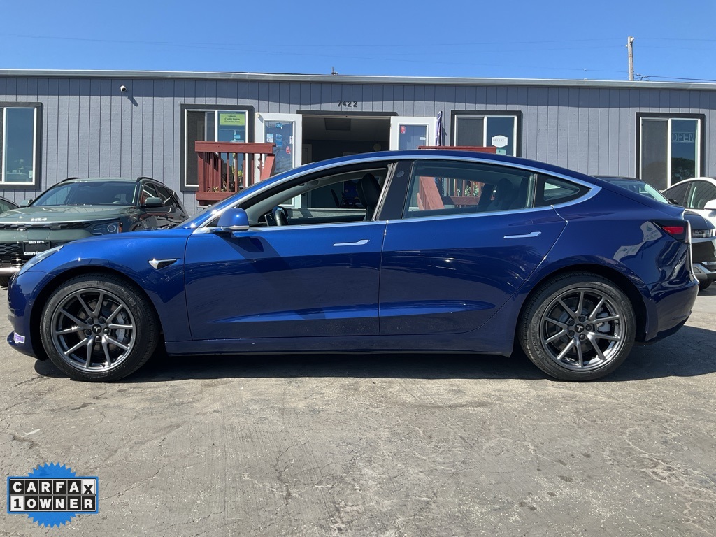 2018 Tesla Model 3 Long Range photo 5
