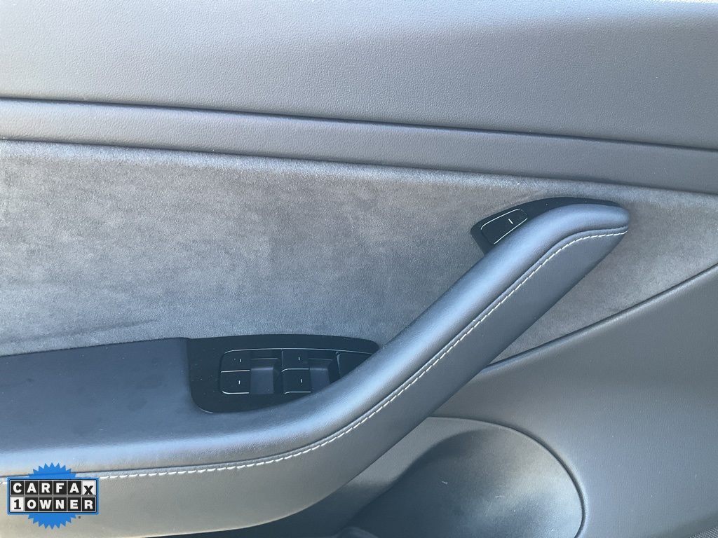 2018 Tesla Model 3 Long Range photo 20
