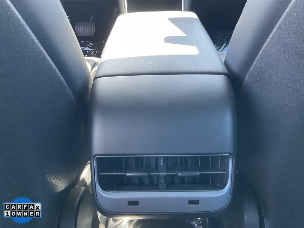 2018 Tesla Model 3 Long Range photo 28