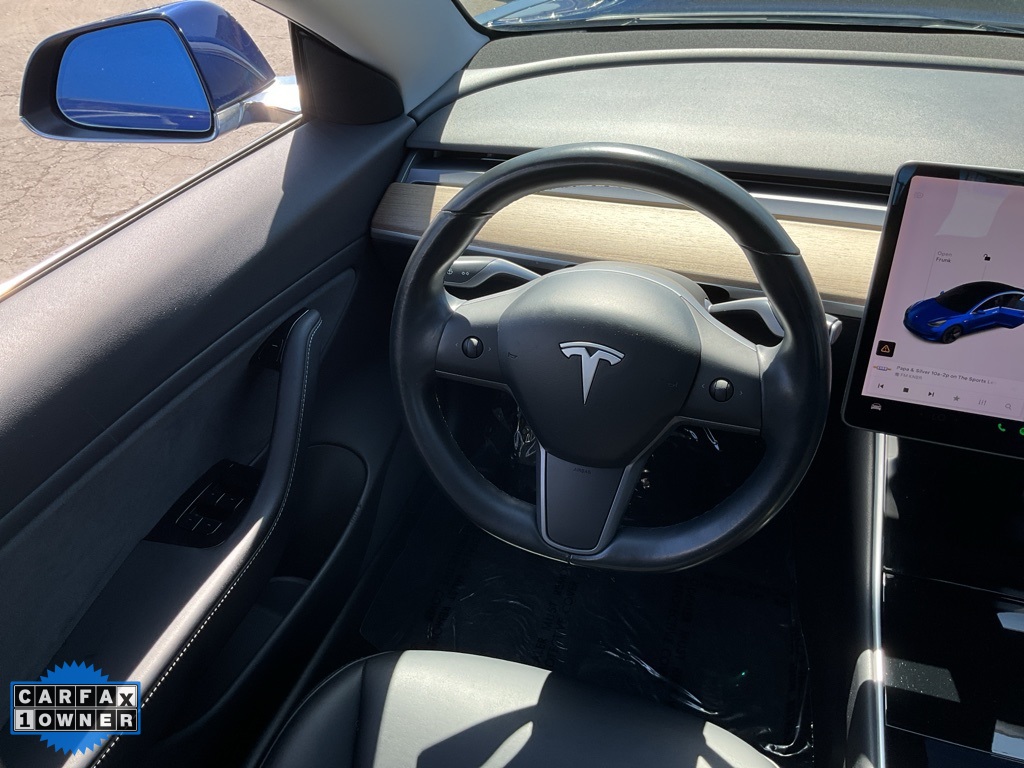 2018 Tesla Model 3 Long Range photo 31