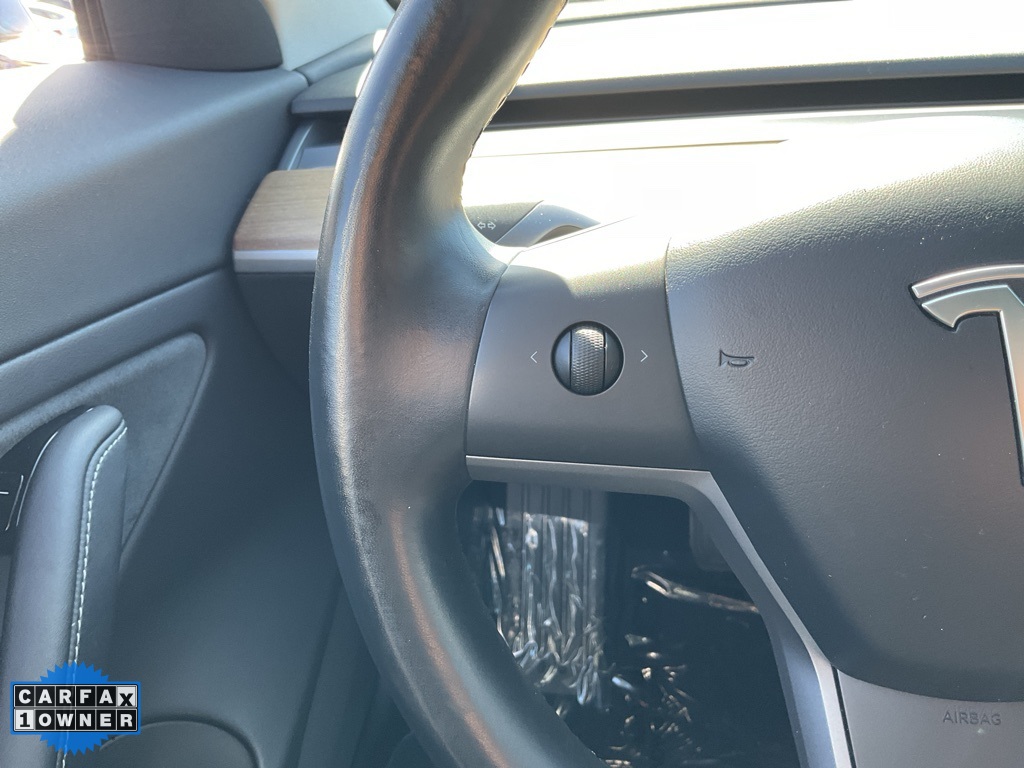 2018 Tesla Model 3 Long Range photo 33