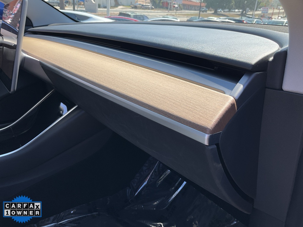2018 Tesla Model 3 Long Range photo 60