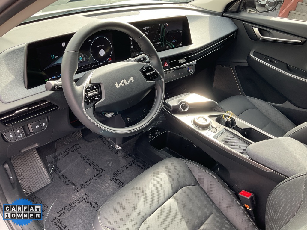 2022 Kia EV6 Light Wind GT-Line photo 3