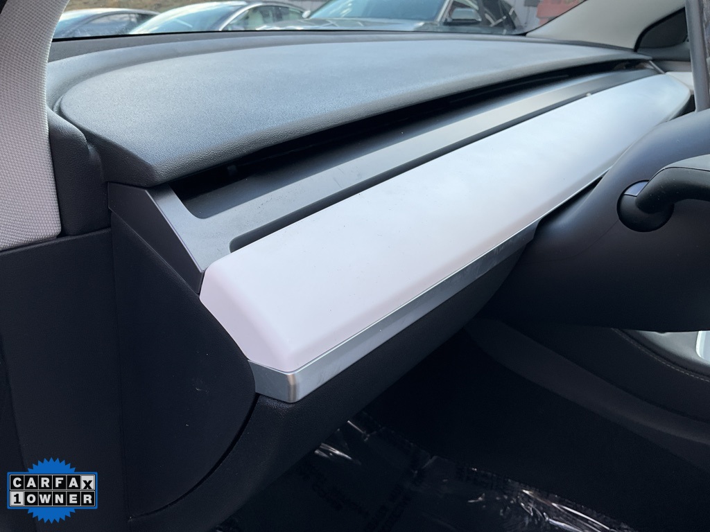 2022 Tesla Model 3 photo 16