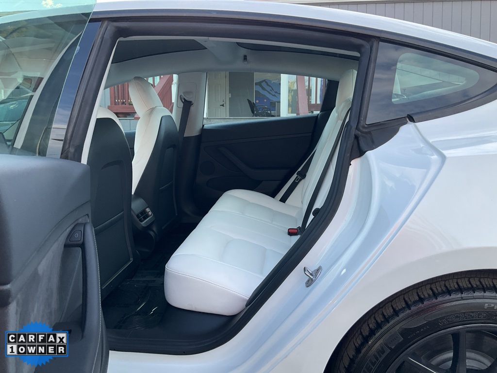 2022 Tesla Model 3 photo 22