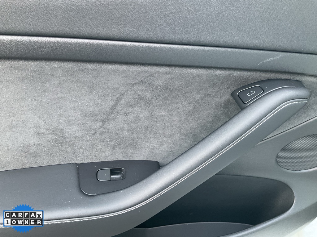 2022 Tesla Model 3 photo 40