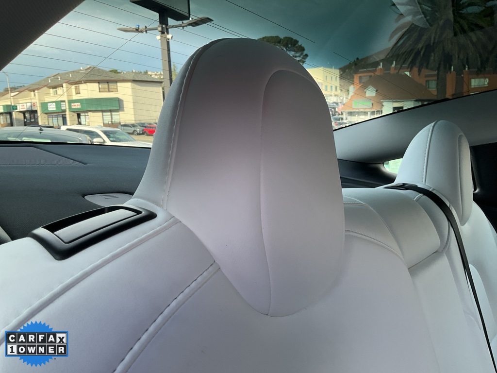 2022 Tesla Model 3 photo 43