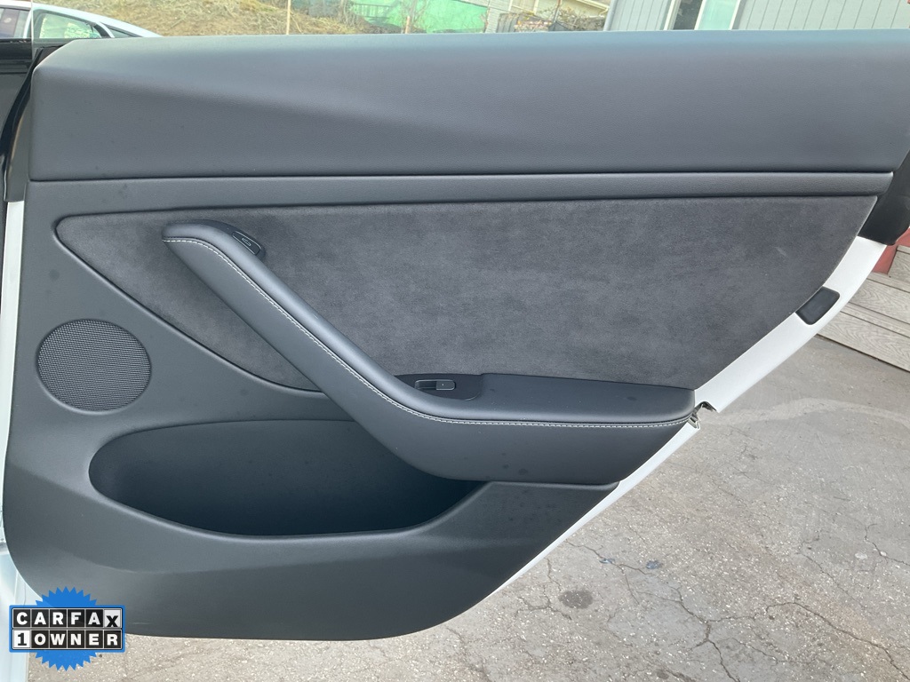 2022 Tesla Model 3 photo 48