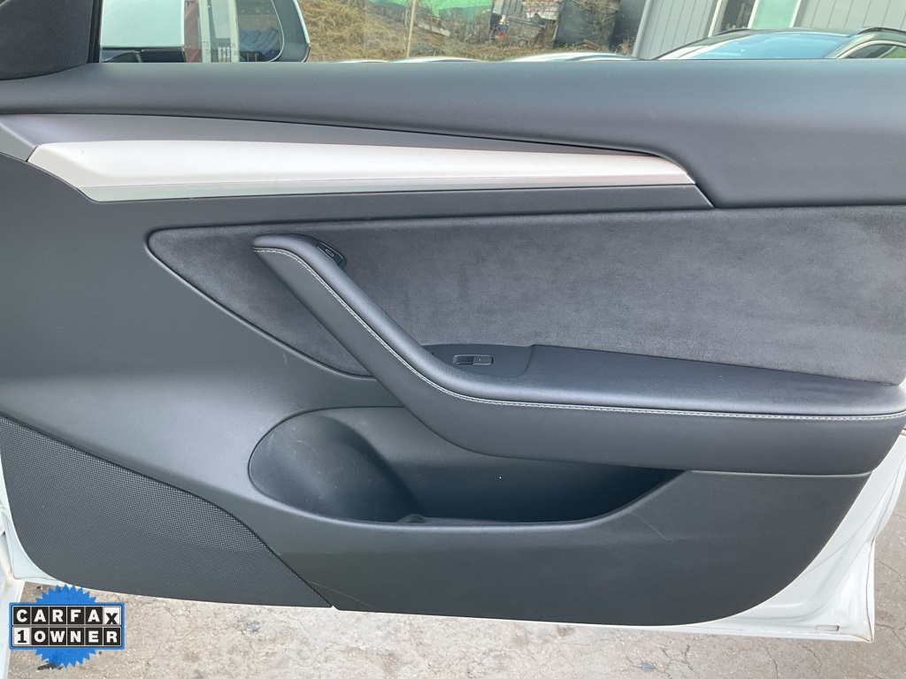 2022 Tesla Model 3 photo 54