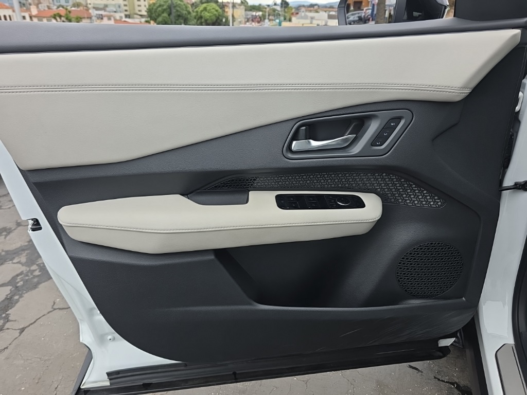 2023 Nissan ARIYA Engage photo 18