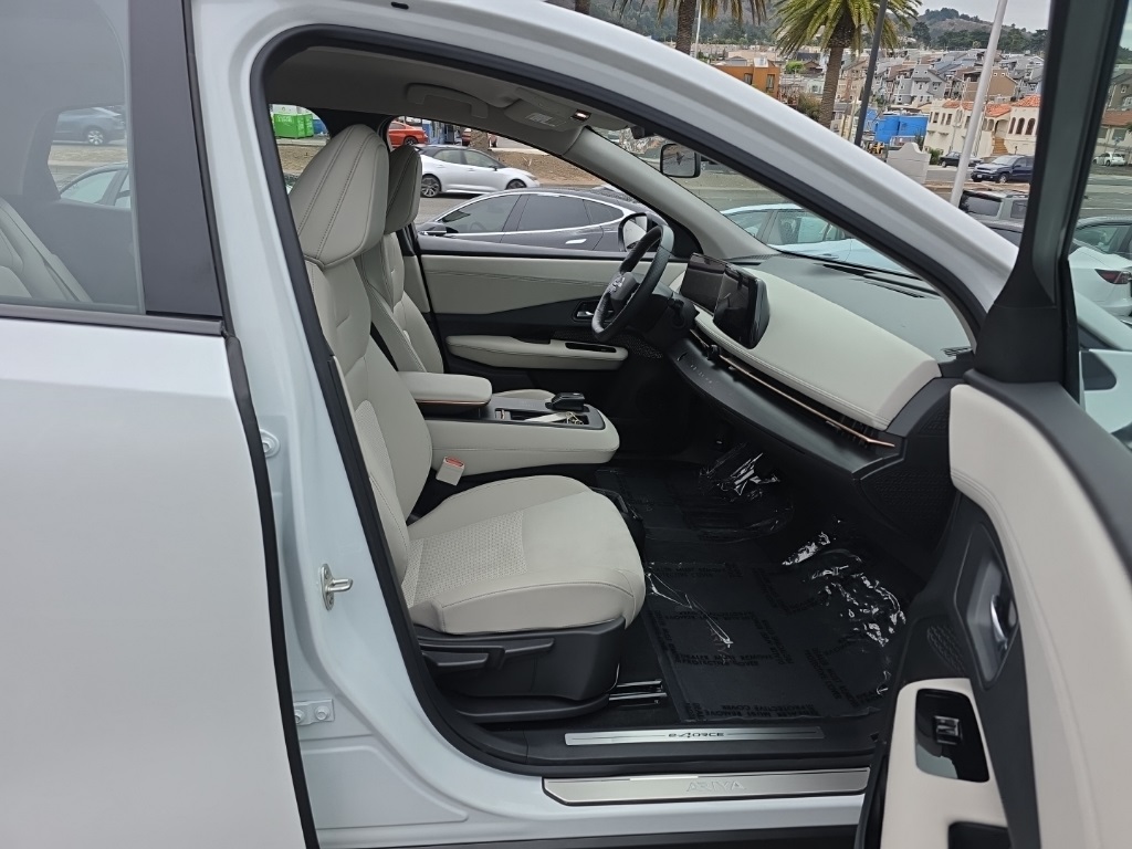 2023 Nissan ARIYA Engage photo 51