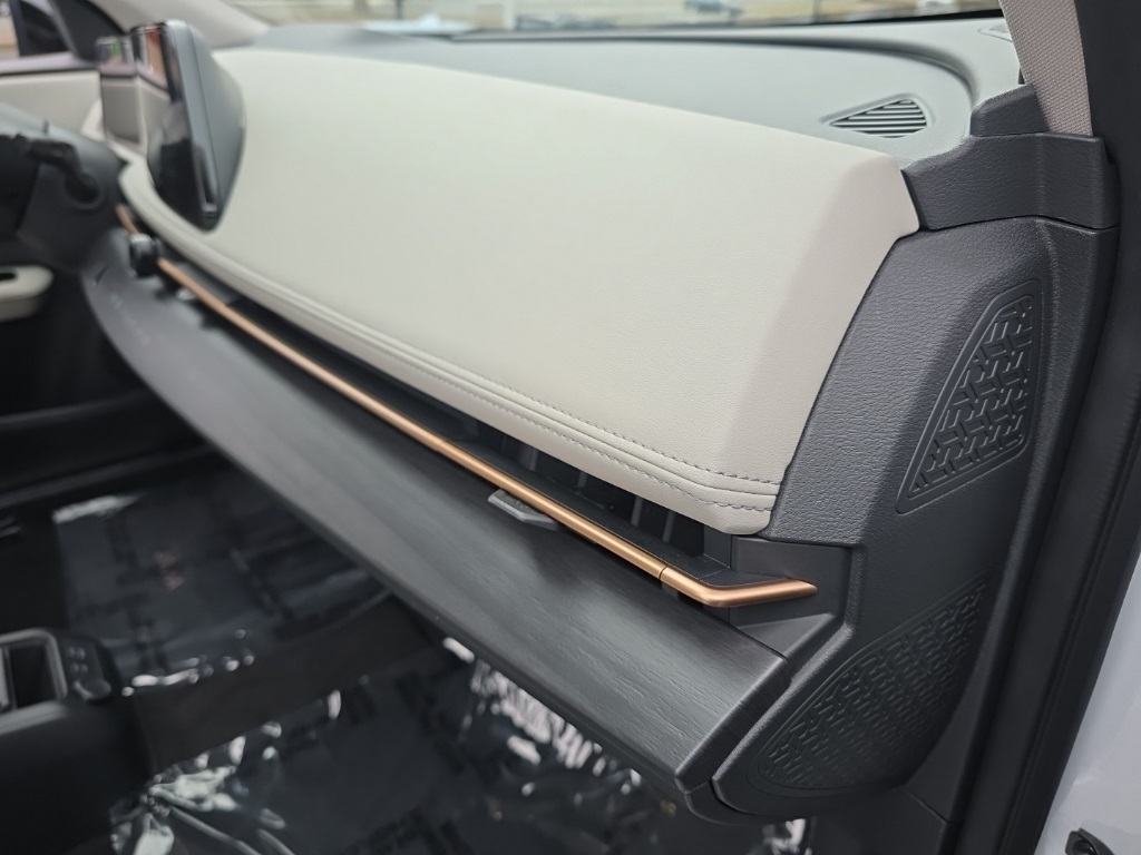 2023 Nissan ARIYA Engage photo 55