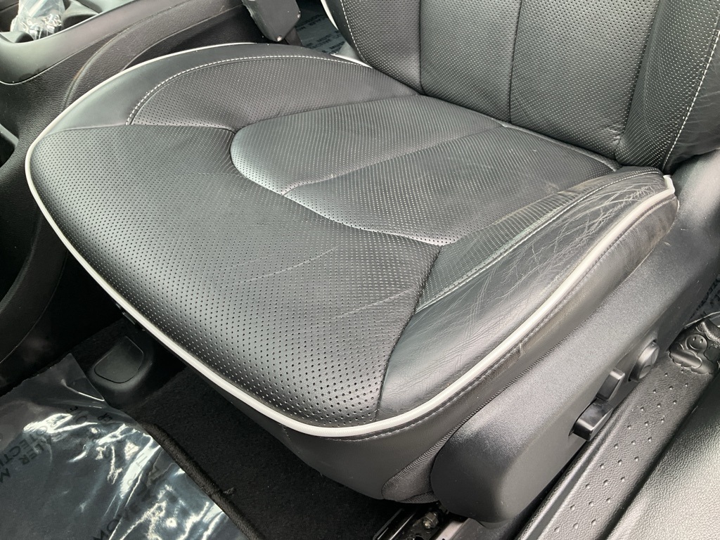 2019 Chrysler Pacifica Hybrid Limited photo 12