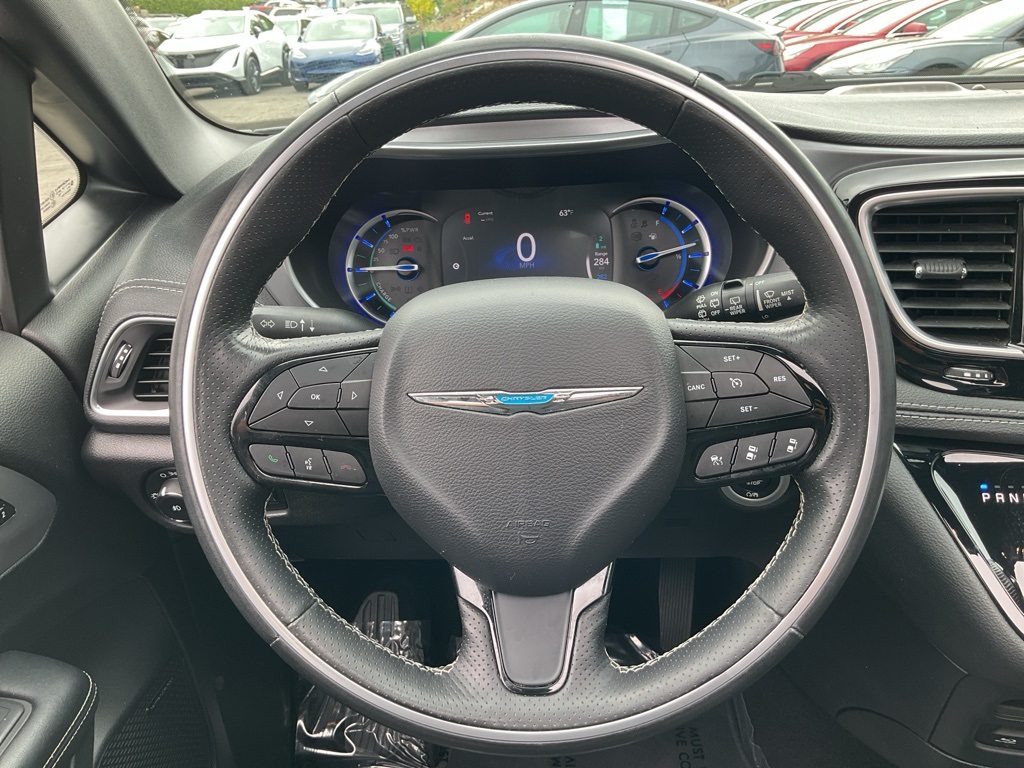2019 Chrysler Pacifica Hybrid Limited photo 29