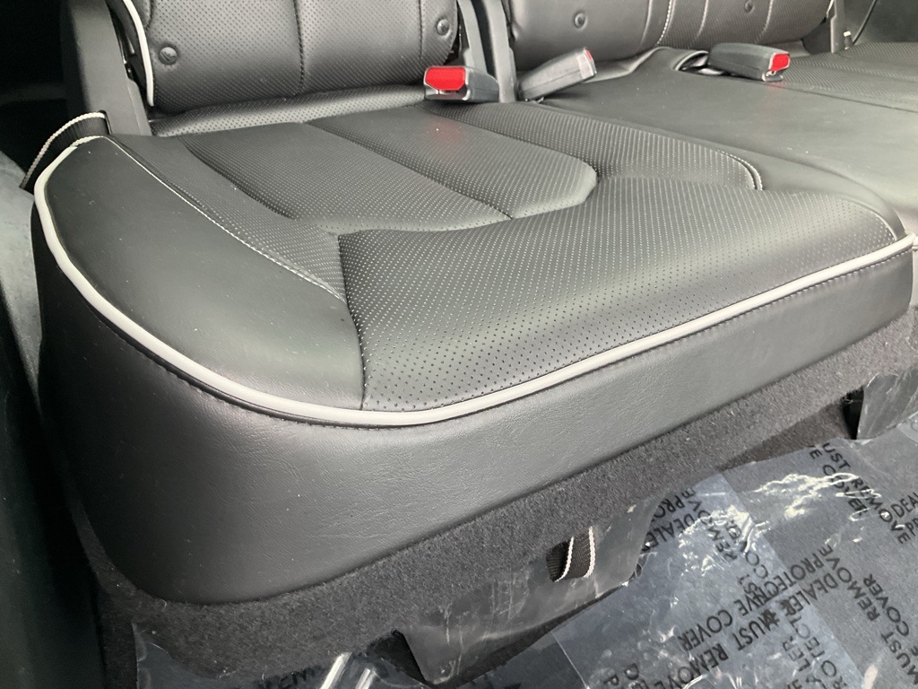 2019 Chrysler Pacifica Hybrid Limited photo 45