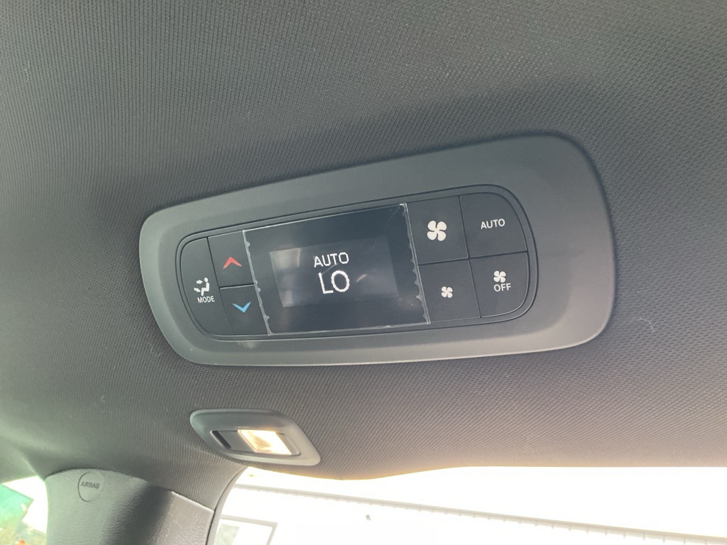2019 Chrysler Pacifica Hybrid Limited photo 53