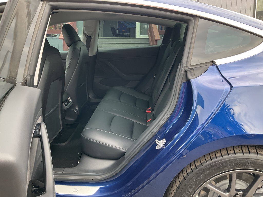 2019 Tesla Model 3 Long Range photo 7