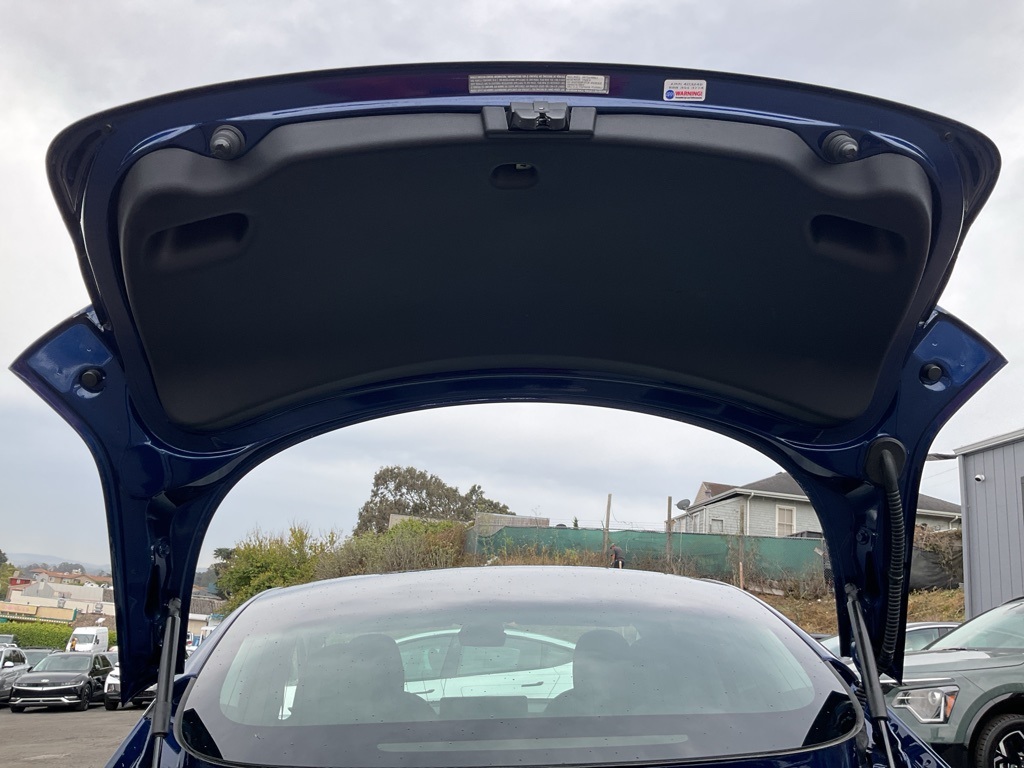 2019 Tesla Model 3 Long Range photo 9