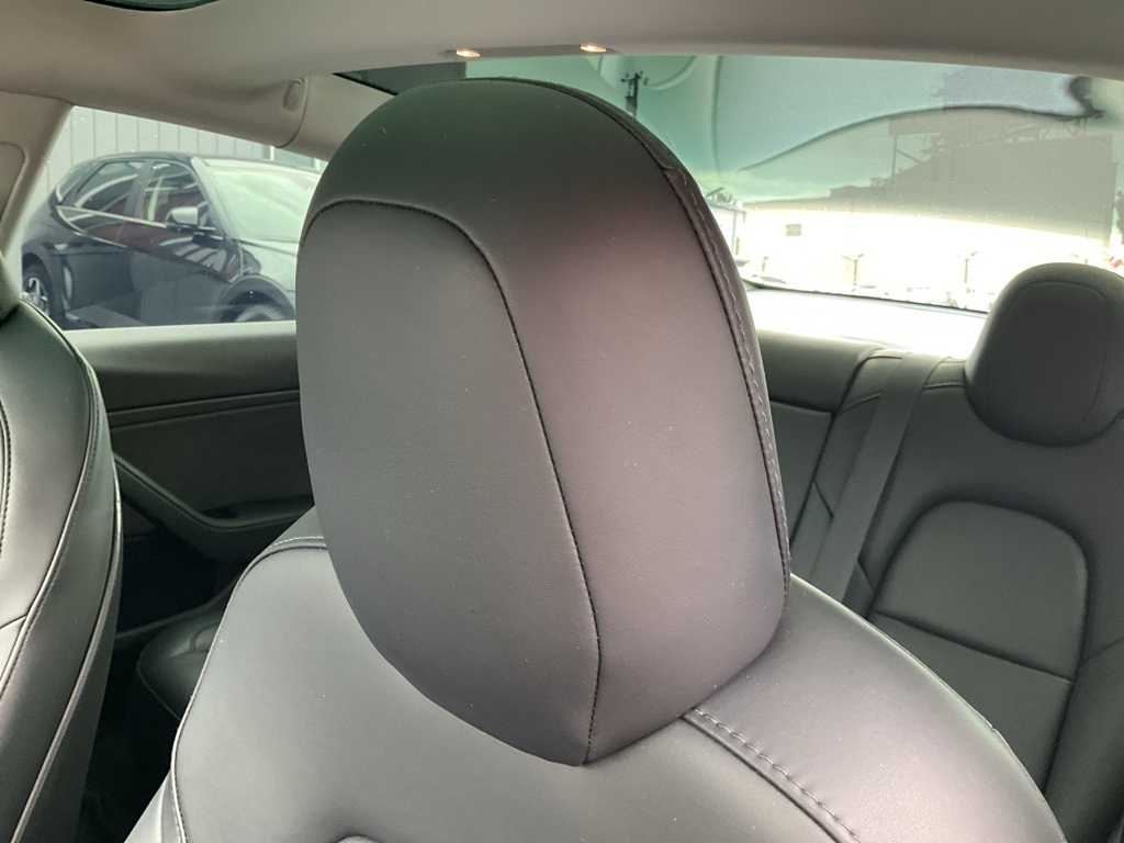 2019 Tesla Model 3 Long Range photo 16