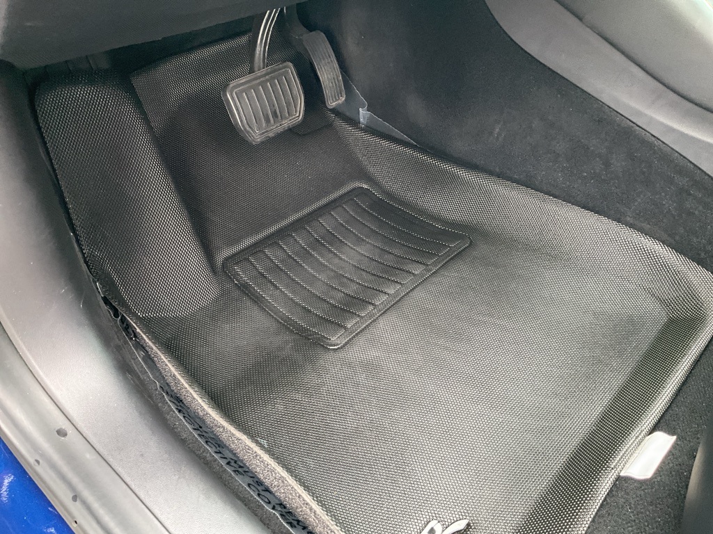 2019 Tesla Model 3 Long Range photo 18