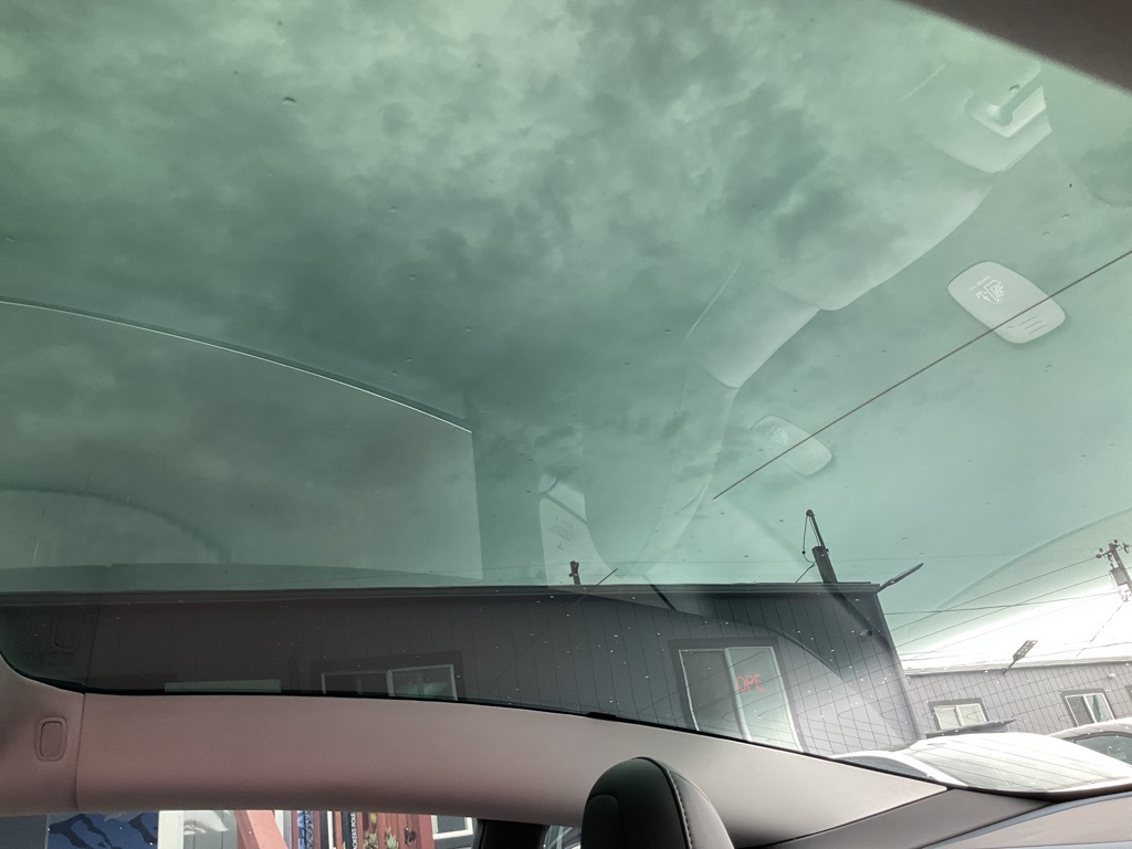 2019 Tesla Model 3 Long Range photo 28