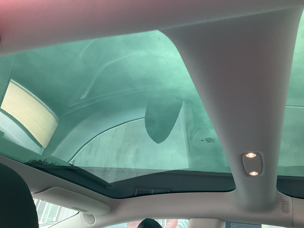 2019 Tesla Model 3 Long Range photo 29