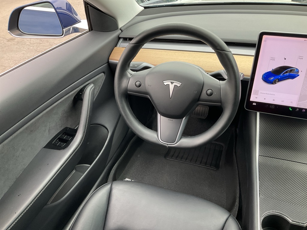 2019 Tesla Model 3 Long Range photo 34