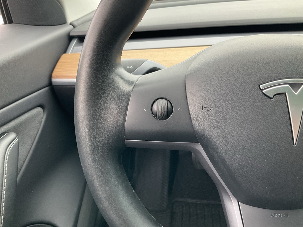 2019 Tesla Model 3 Long Range photo 36