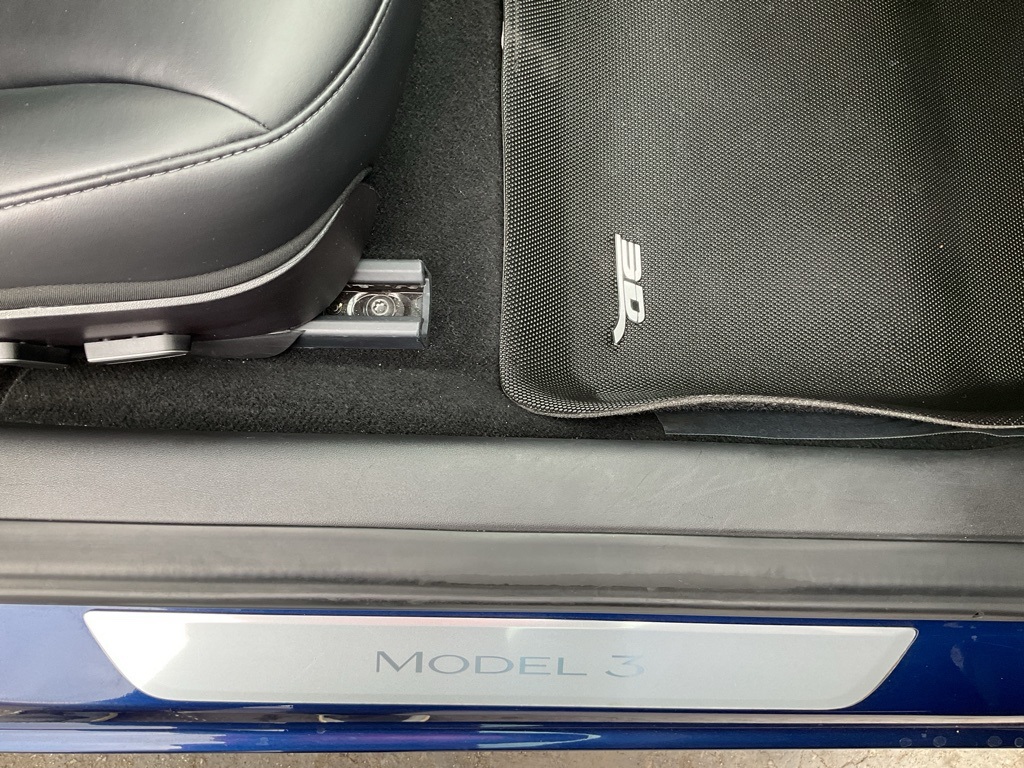 2019 Tesla Model 3 Long Range photo 59