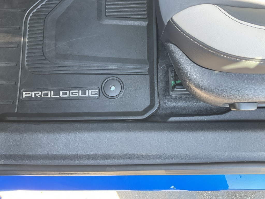 2024 Honda Prologue Touring photo 12