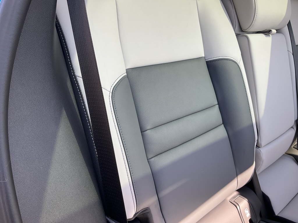 2024 Honda Prologue Touring photo 43