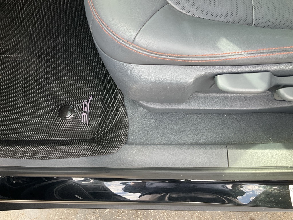 2017 Chevrolet Bolt EV Premier photo 14