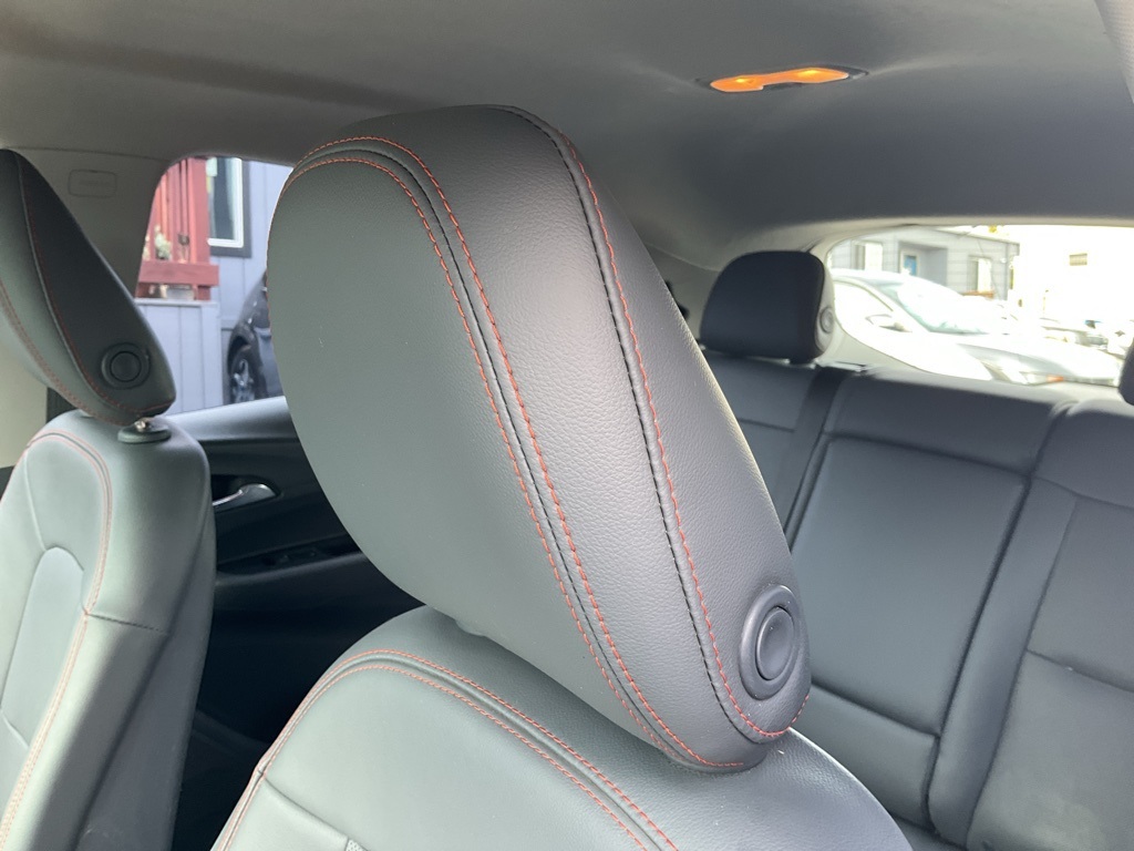 2017 Chevrolet Bolt EV Premier photo 17