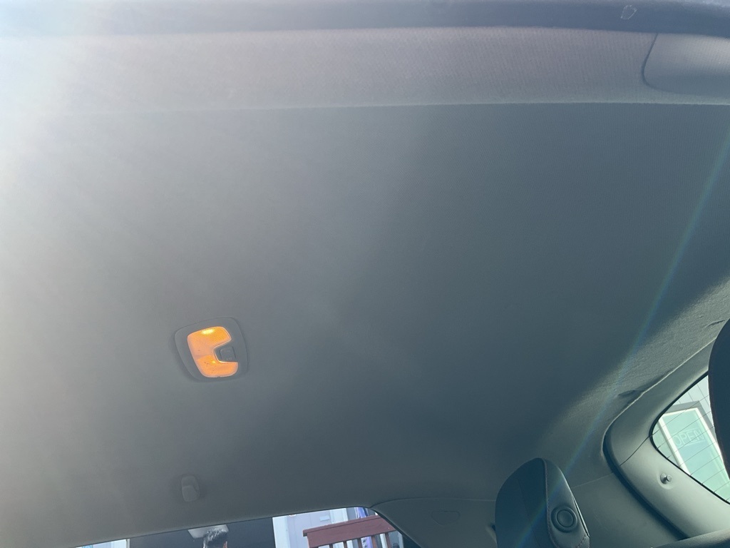 2017 Chevrolet Bolt EV Premier photo 28