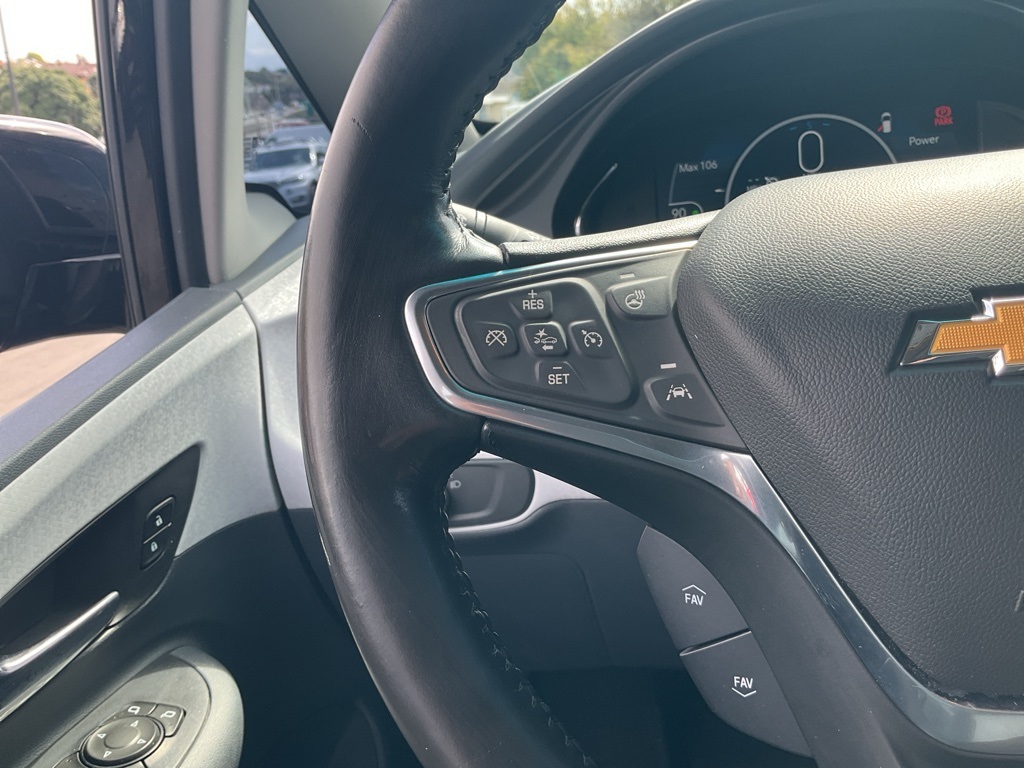 2017 Chevrolet Bolt EV Premier photo 36
