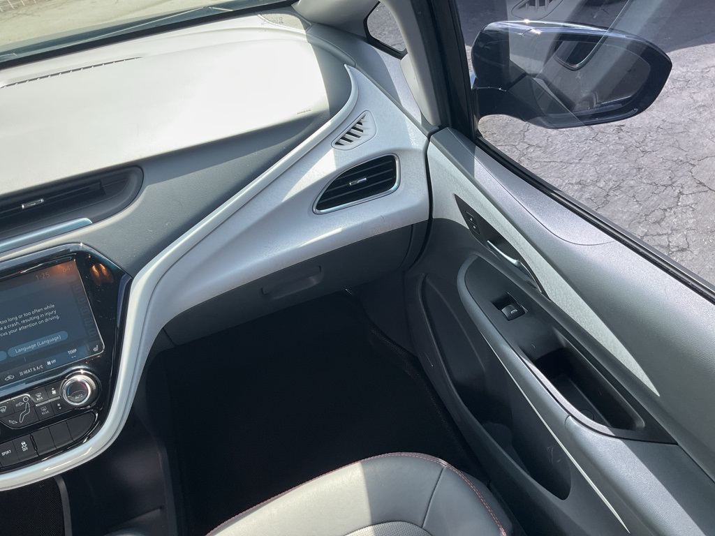 2017 Chevrolet Bolt EV Premier photo 53