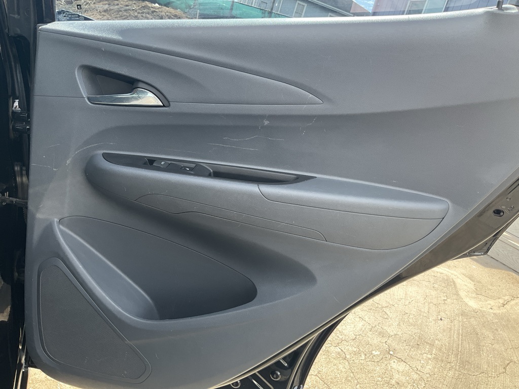 2017 Chevrolet Bolt EV Premier photo 54