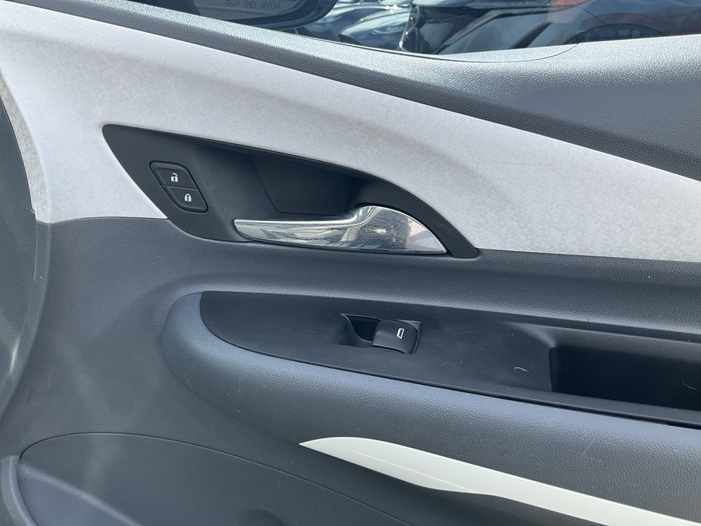 2017 Chevrolet Bolt EV Premier photo 61