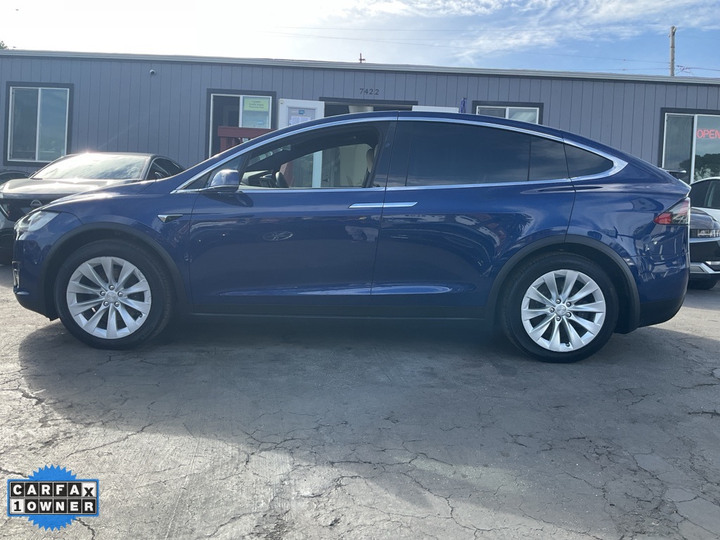 2020 Tesla Model X Long Range photo 5