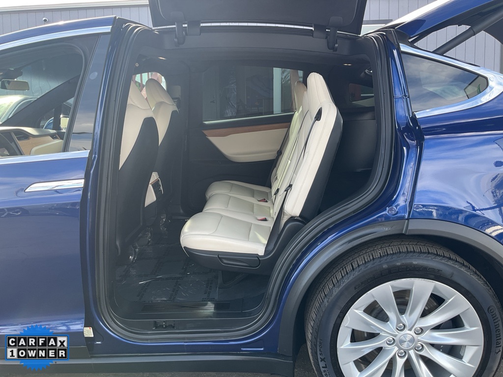 2020 Tesla Model X Long Range photo 7