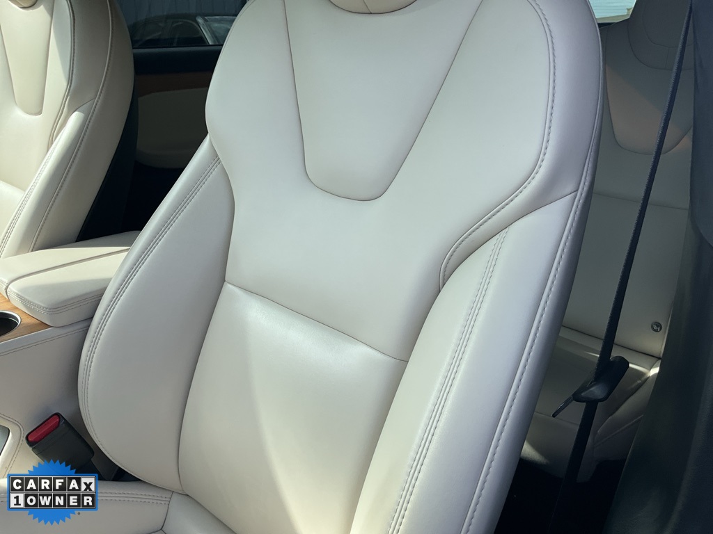 2020 Tesla Model X Long Range photo 15