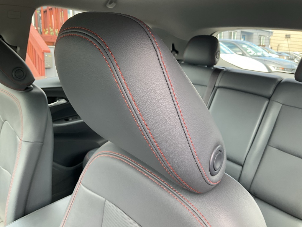 2017 Chevrolet Bolt EV Premier photo 14